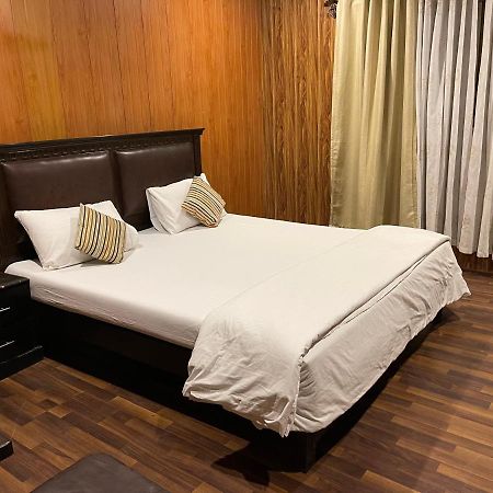 Indus View Hotel سكردو المظهر الخارجي الصورة