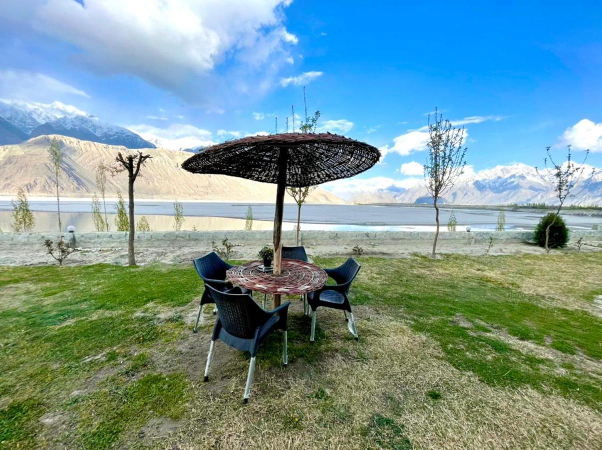 Indus View Hotel سكردو المظهر الخارجي الصورة